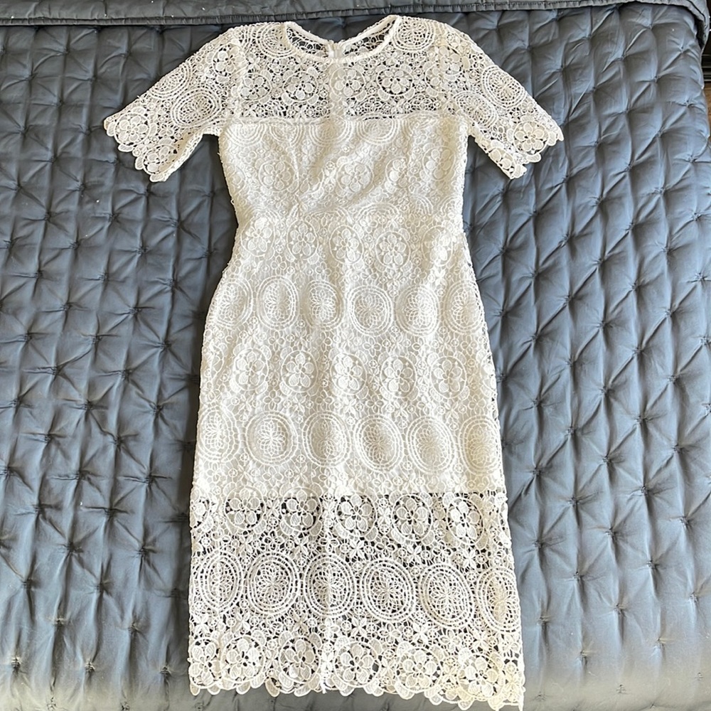 Lulus white lace dress size small